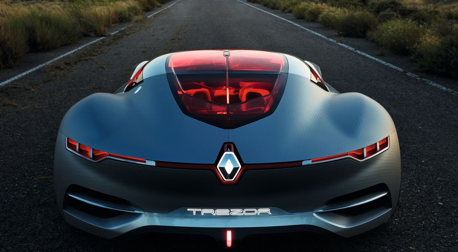 2016’NIN EN GÜZEL OTOMOBİLİ SEÇİLDİ